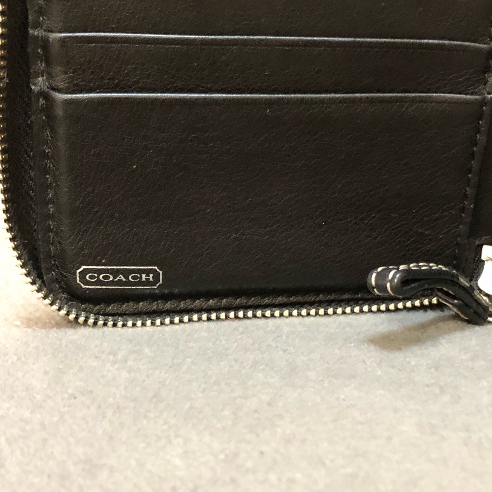 Coach  Black Pebble Leather Wallet - Picture 9 of 12